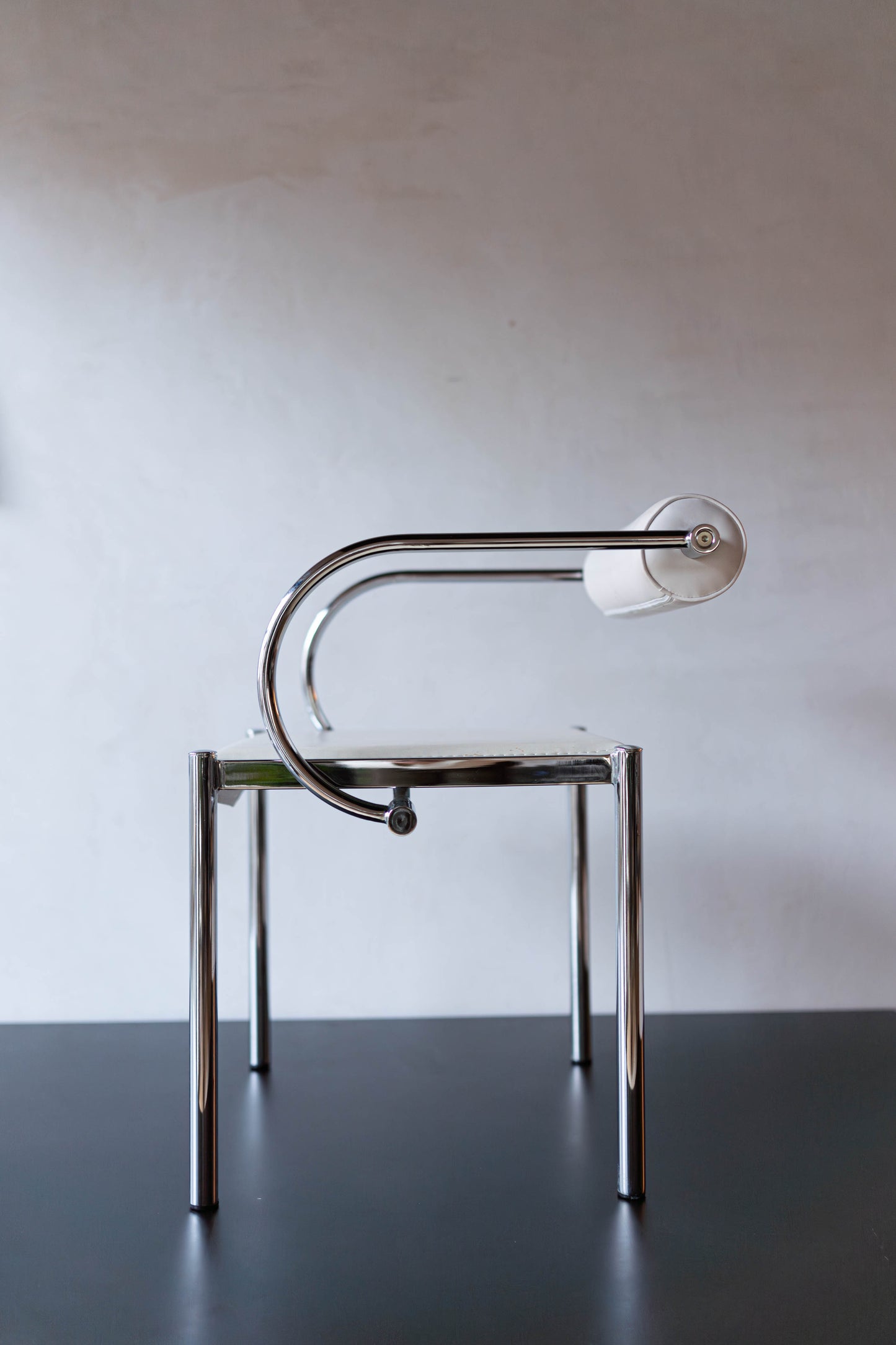 Postmodern tubular chrome chairs (2 chairs available)