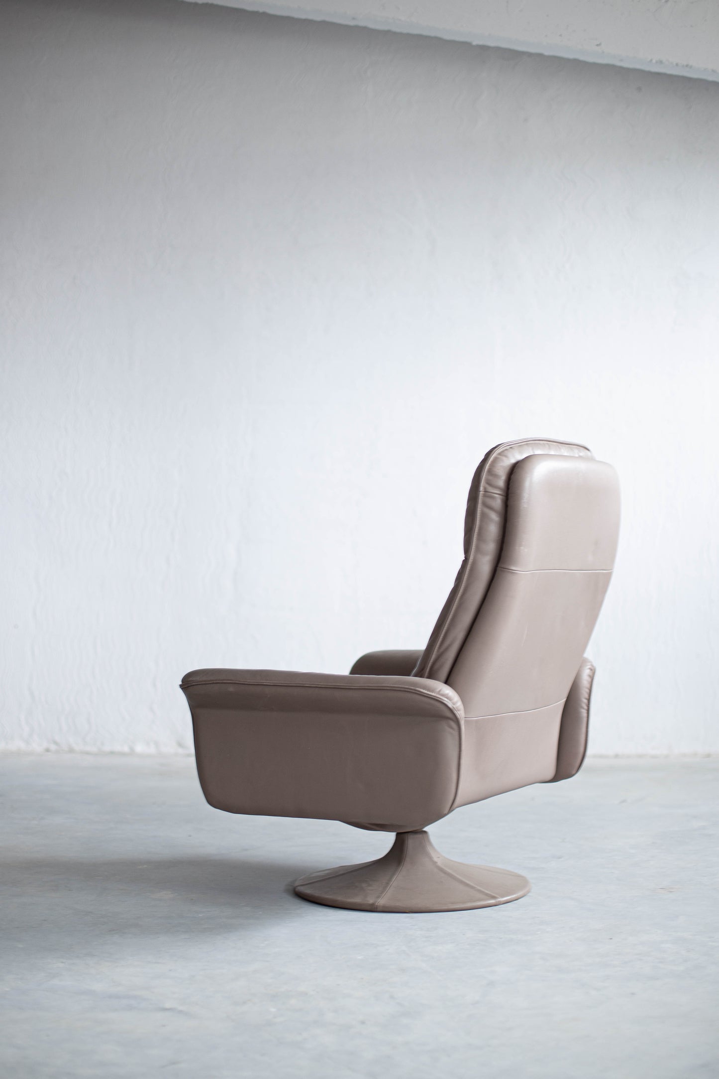 de Sede DS-50 Lounge Chair With Ottoman
