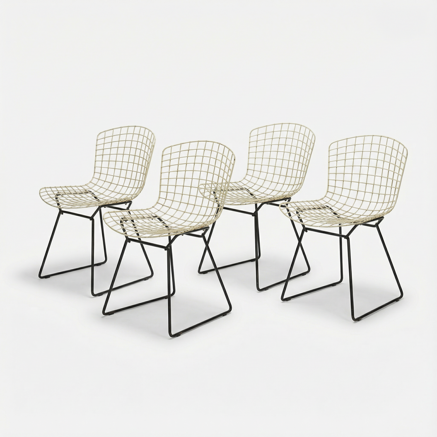 Early Model Harry Bertoia 420C Wire Chairs for Knoll International — Set of Four