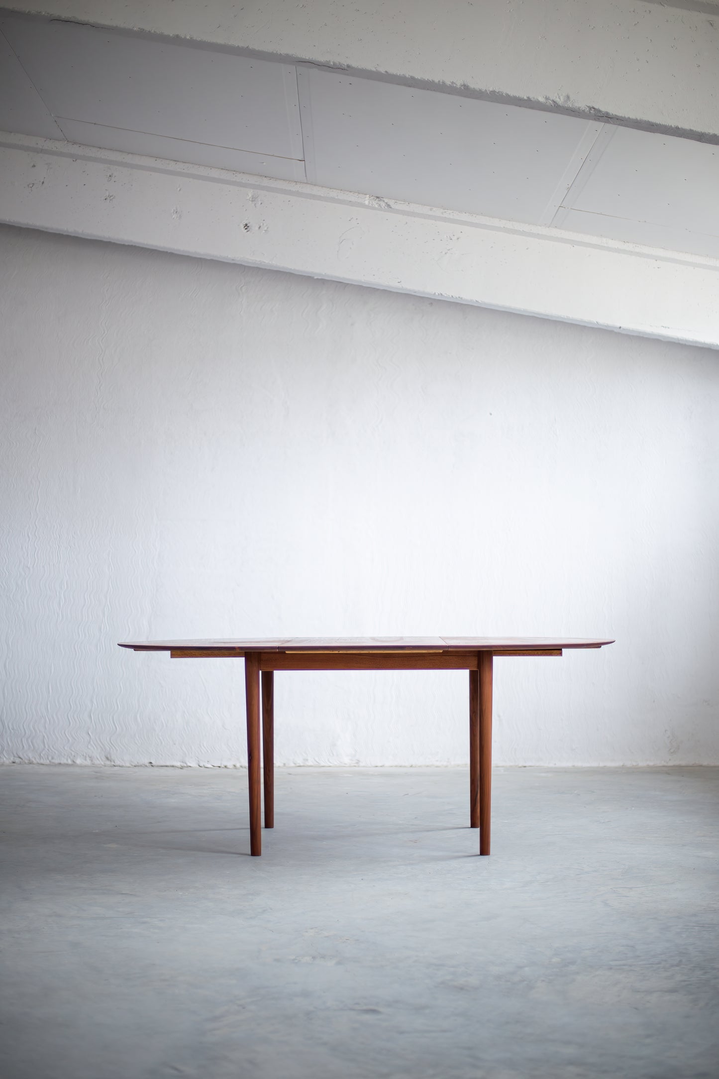 Danish mid-century modern dining table in solid teak model 311 by Peter Hvidt & Orla Mølgaard-Nielsen for Søborg Møbelfabrik